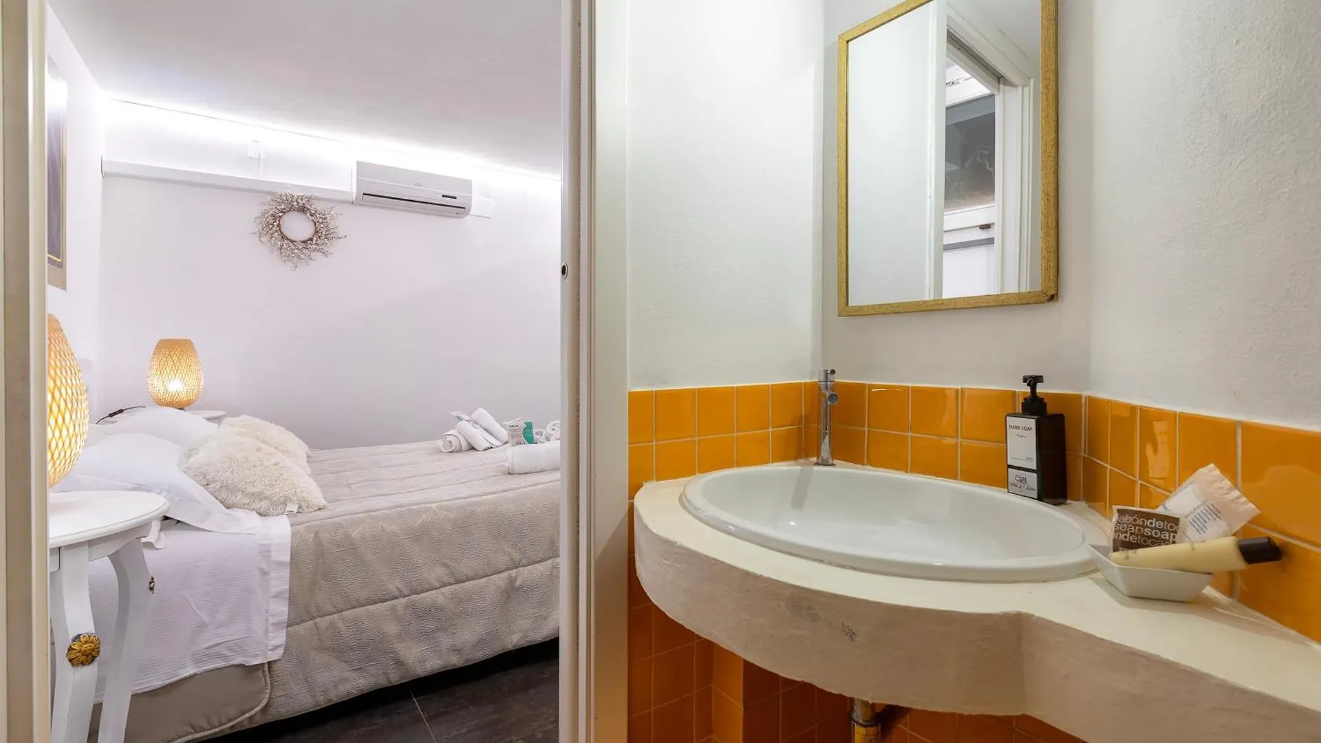 Villa Geridu Luxury Con 4 Camere Сорсо