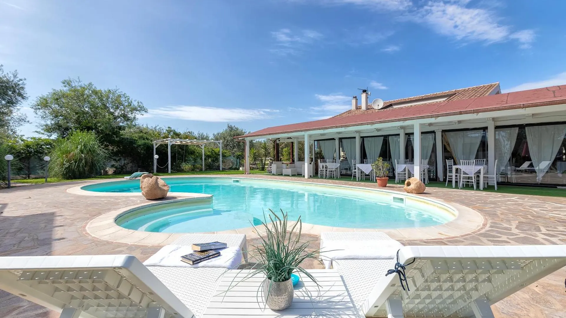 Villa Geridu Luxury Con 4 Camere 소르소 0*,