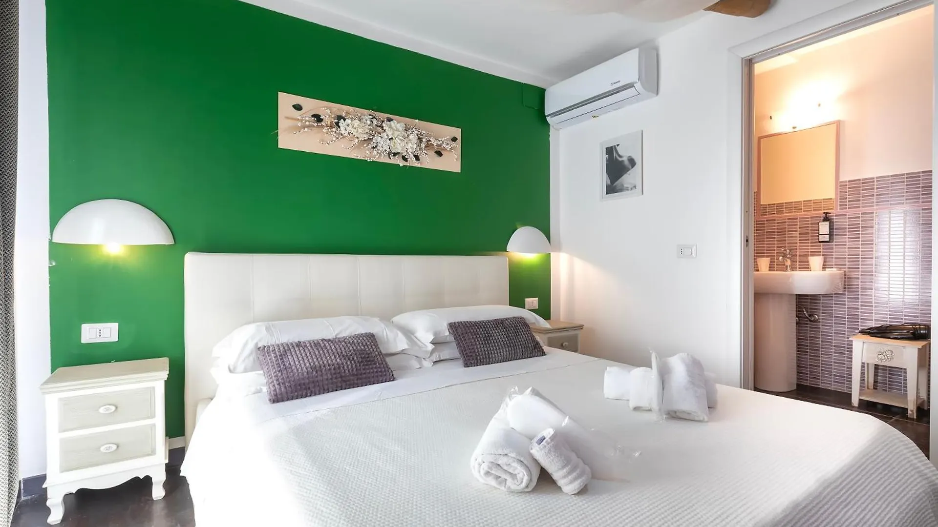 Villa Geridu Luxury Con 4 Camere Сорсо